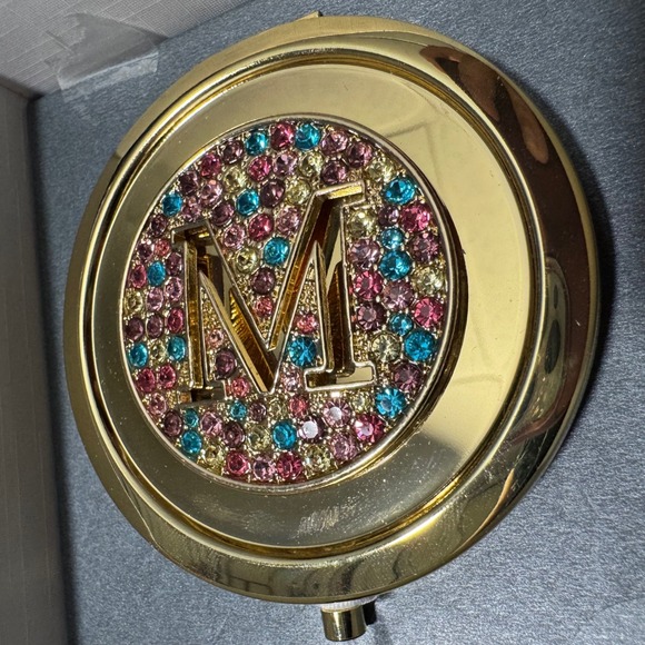 Luxe Gold Compact Mirror‎ Jeweled Initial M Makeup Travel gift box - Picture 1 of 4